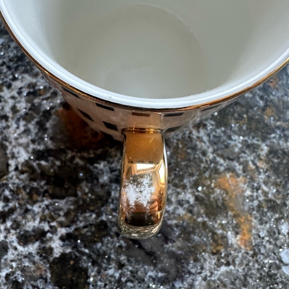 MACKENZiE- CHiLDS H initial mug - Picture 5 of 5